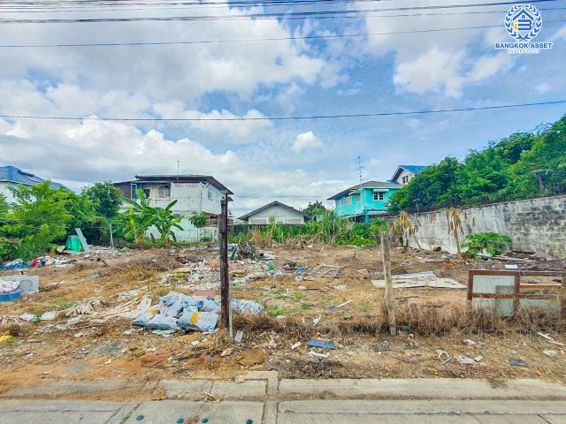 *****ที่ดินเปล่าในโซนกรุงเทพฯ ซอยหมู่บ้านเศรษฐกิจ เลียบคลองทวีวัฒนา เนื้อที่กว้างขวางมากถึง 1 งาน 18 ตร.ว. บนทำเลแห่งการเดินทาง เชื่อมต่อรถไฟฟ้าสายสีน้ำเงินส่วนต่อขยาย "สถานีบางแค" จองด่วน!